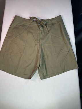 Gant Olive Tie-Waist Bermuda Shorts